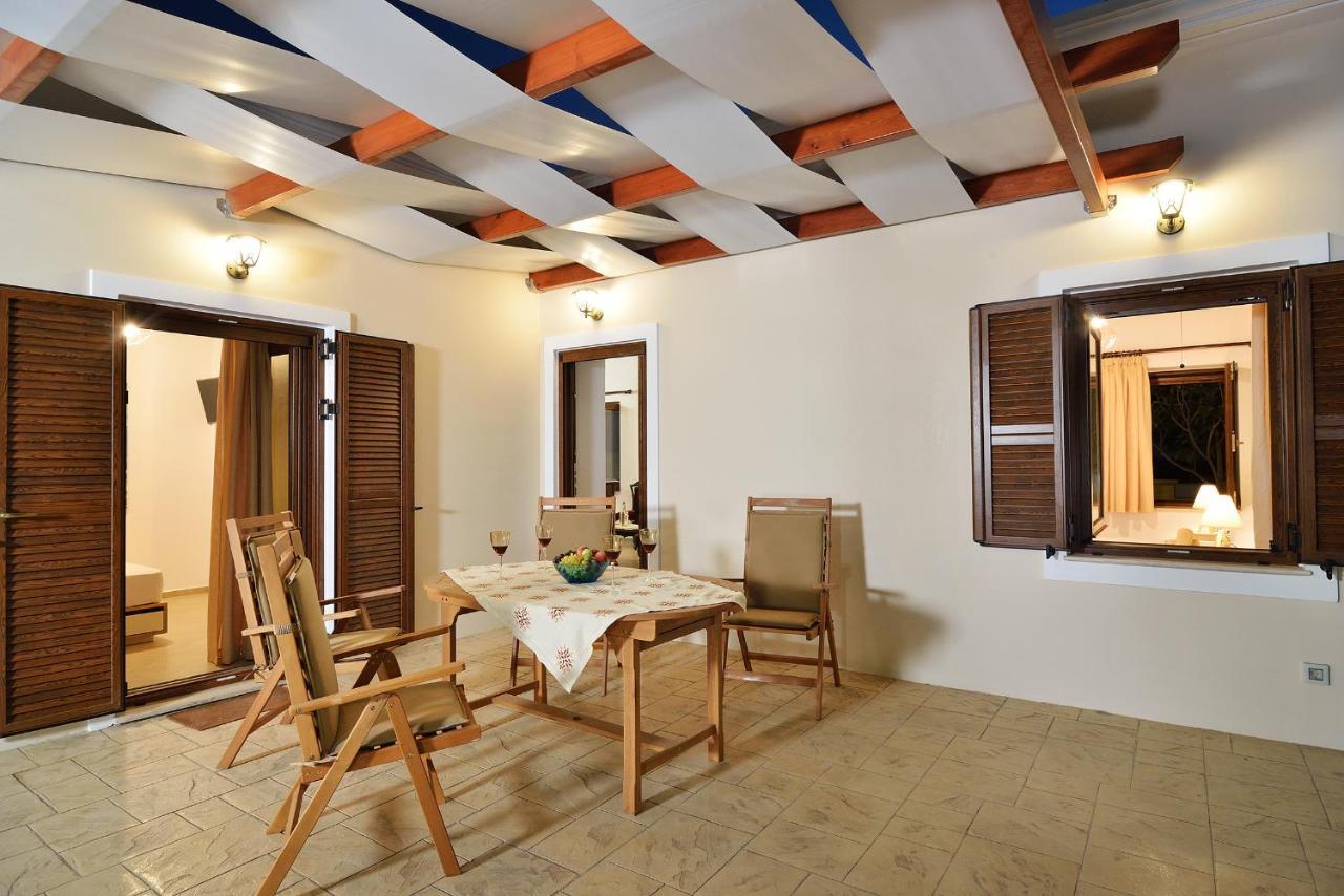Anna 'S House - Garden Cottage In קיסאמוס מראה חיצוני תמונה